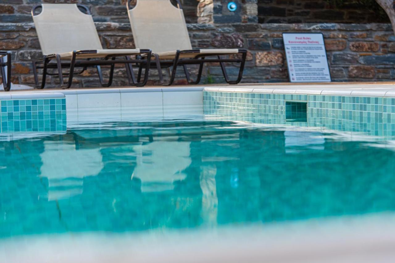 Holiday Rooms Otzias Exterior photo